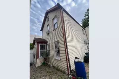 446 Rear 446 Elizabeth Ave, Elizabeth, NJ 07206 - Photo 1
