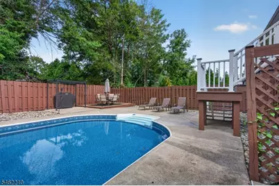 7 Crest Dr, East Hanover Township, NJ 07936 - Photo 43