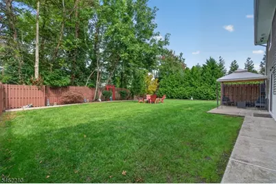 7 Crest Dr, East Hanover Township, NJ 07936 - Photo 45