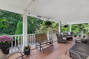 7 Crest Dr, East Hanover Township, NJ 07936 - Photo 21