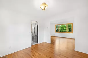 14 Mountain Ave, Warren Township, NJ 07059 - Photo 9