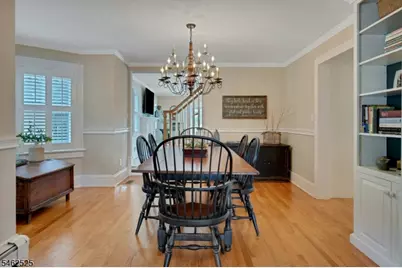 32 W Main St, Mendham, NJ 07945 - Photo 5