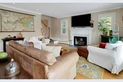 32 W Main St, Mendham, NJ 07945 - Photo 13