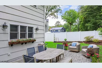 2292 Sunrise Ct, Scotch Plains Township, NJ 07076 - Photo 33