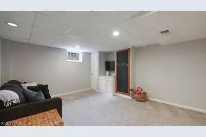 2292 Sunrise Ct, Scotch Plains Township, NJ 07076 - Photo 29