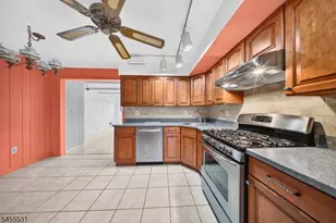 87 Lafayette St, Piscataway Township, NJ 08854 - Photo 13
