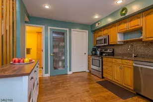 488 Auten Rd, Hillsborough Township, NJ 08844 - Photo 9