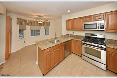 6 Erin Way, Lincoln Park, NJ 07035 - Photo 5