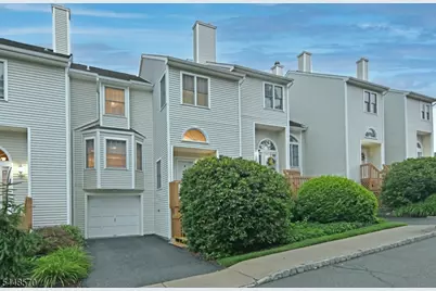 6 Erin Way, Lincoln Park, NJ 07035 - Photo 1
