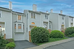 6 Erin Way, Lincoln Park, NJ 07035 - Photo 1