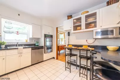 121 Bender Dr, Clifton, NJ 07013 - Photo 9