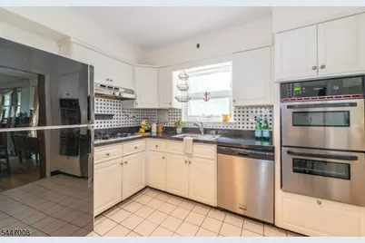 121 Bender Dr, Clifton, NJ 07013 - Photo 11