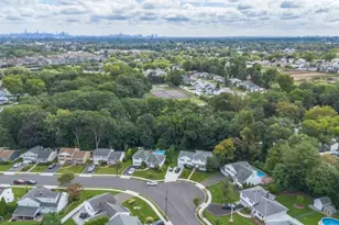 121 Bender Dr, Clifton, NJ 07013 - Photo 37