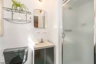 121 Bender Dr, Clifton, NJ 07013 - Photo 19