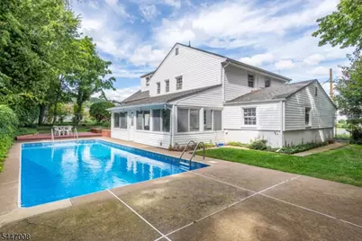121 Bender Dr, Clifton, NJ 07013 - Photo 31