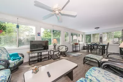 121 Bender Dr, Clifton, NJ 07013 - Photo 29