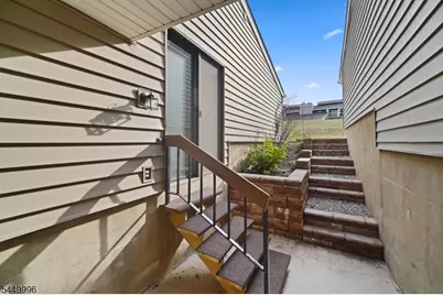 93 Overlook Dr, Union Township, NJ 08809 - Photo 23