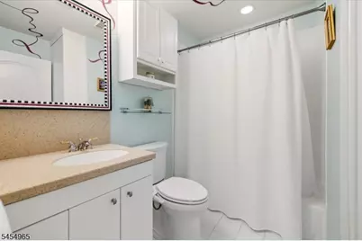 2101 Neville Ct, Franklin Township, NJ 08873 - Photo 17
