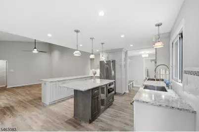 4 Spring Ln, Washington Township, NJ 07853 - Photo 15