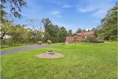 4 Spring Ln, Washington Township, NJ 07853 - Photo 47