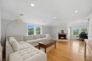 16 Munn St, Montclair, NJ 07042 - Photo 1