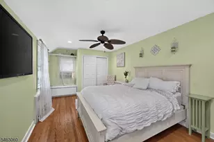31 Freeman Pl, Nutley, NJ 07110 - Photo 17