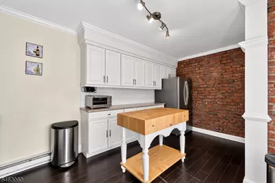 31 Freeman Pl, Nutley, NJ 07110 - Photo 13