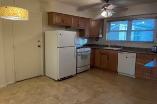 406 Cranbury Rd Apt, East Brunswick Township, NJ 08816 - Photo 5