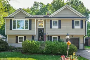33 Lakeside Ave, Bloomingdale, NJ 07403 - Photo 49