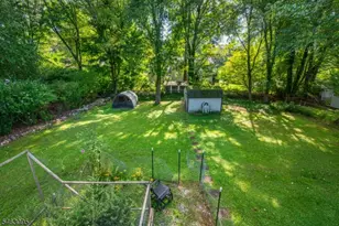 33 Lakeside Ave, Bloomingdale, NJ 07403 - Photo 39