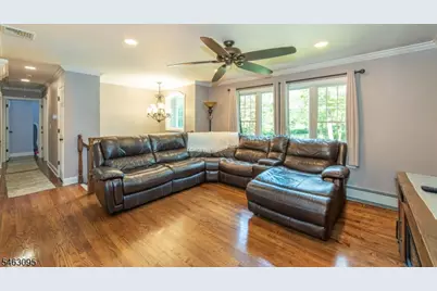 33 Lakeside Ave, Bloomingdale, NJ 07403 - Photo 3