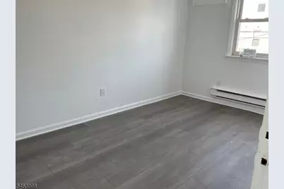160 E Kinney St Unit #2R, Newark, NJ 07105 - Photo 3