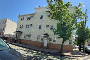 160 E Kinney St Unit, Newark, NJ 07105 - Photo 1