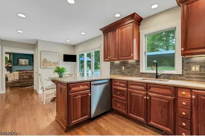 122 N Maple Ave, Bernards Township, NJ 07920 - Photo 11