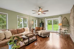 122 N Maple Ave, Bernards Township, NJ 07920 - Photo 7