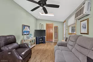 107 Cherry St, Woodbridge Township, NJ 08830 - Photo 9