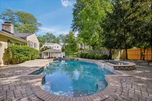 360 Long Hill Dr, Millburn, NJ 07078 - Photo 45