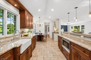 360 Long Hill Dr, Millburn, NJ 07078 - Photo 19