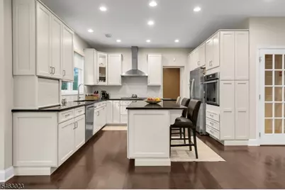 7 Gordon Pl, Bernards Township, NJ 07920 - Photo 13