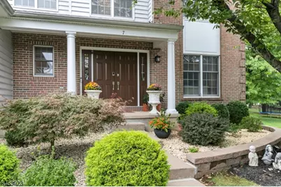 7 Gordon Pl, Bernards Township, NJ 07920 - Photo 3