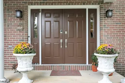 7 Gordon Pl, Bernards Township, NJ 07920 - Photo 5