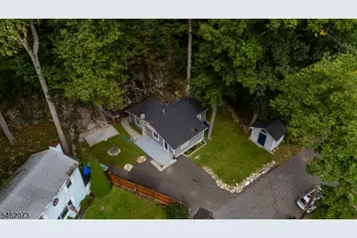 6 Oak Ln, Hardyston Township, NJ 07460 - Photo 3