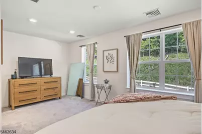 908 Parkview Ln, Rockaway Township, NJ 07866 - Photo 17