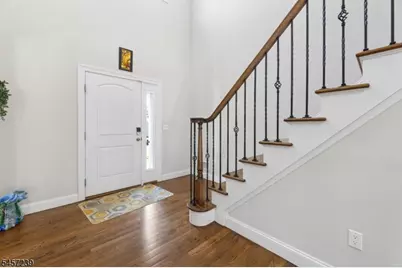 16 Stuyvesant Ct, Clifton, NJ 07013 - Photo 13