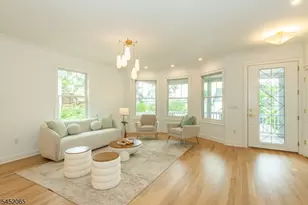 28 Mountain Ave, Summit, NJ 07901 - Photo 3