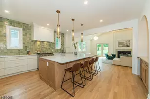 28 Mountain Ave, Summit, NJ 07901 - Photo 9