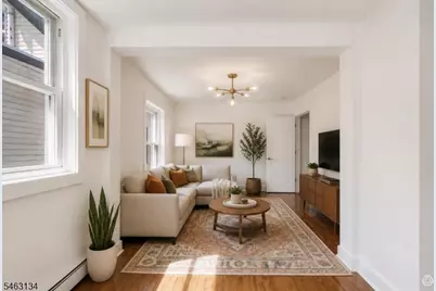 142 Steuben, East Orange, NJ 07018 - Photo 9