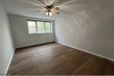 35 So Willow St #A2, Montclair, NJ 07042 - Photo 9