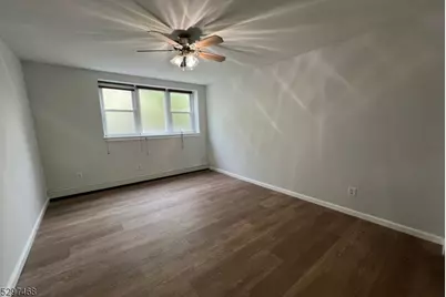 35 So Willow St #A2, Montclair, NJ 07042 - Photo 7