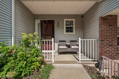 118 Brookside Ln, Mount Arlington, NJ 07856 - Photo 3